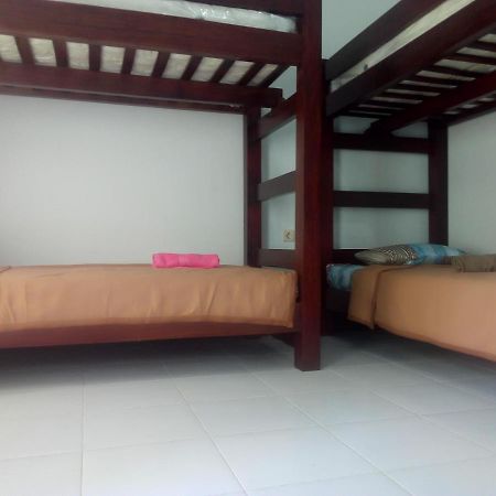 Ariata Arya Hostel Kuta  외부 사진