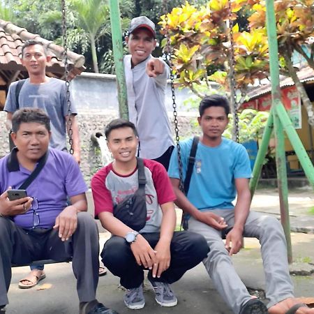 Ariata Arya Hostel Kuta  외부 사진