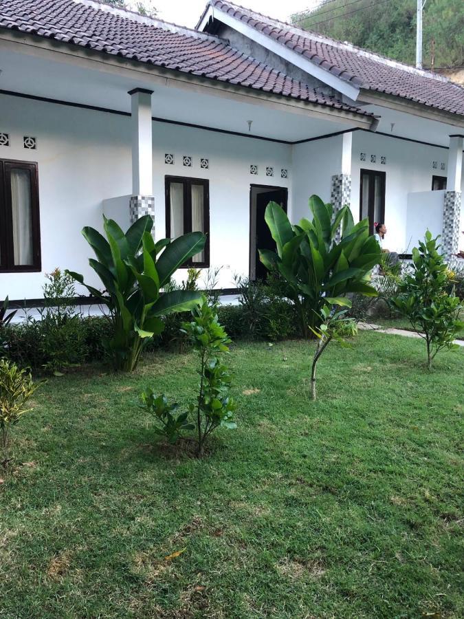 Ariata Arya Hostel Kuta  외부 사진