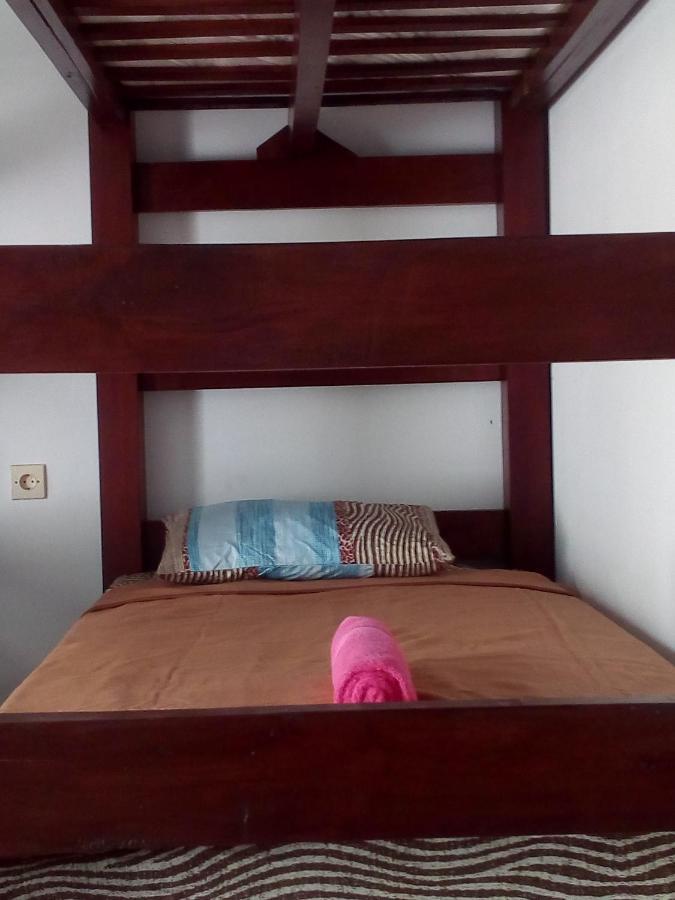 Ariata Arya Hostel Kuta  외부 사진